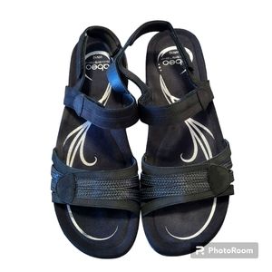 Abeo Black Women's Leather Sandals. Size 10 Adjustable Straps Good Arch Supports